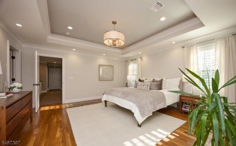 230 Walton Avenue South Orange Village NJ 07079