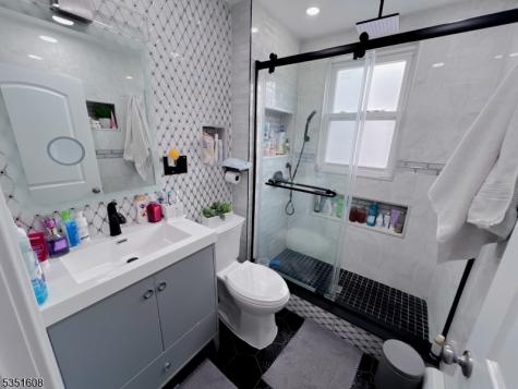 79 Shaler Avenue Fairview NJ 07022