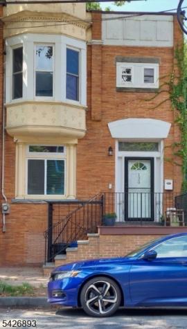 129 S 10th Street Newark NJ 07107