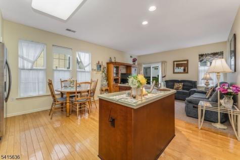 95 Kensington Circle White NJ 07823
