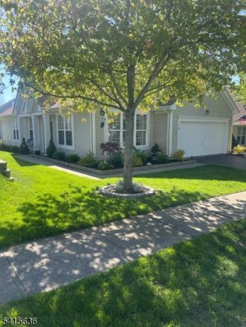 95 Kensington Circle White NJ 07823