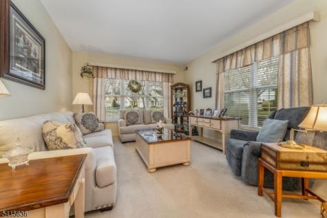 95 Kensington Circle White NJ 07823