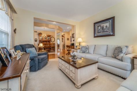 95 Kensington Circle White NJ 07823