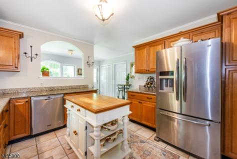 5 Pepperidge Road Boonton NJ 07005
