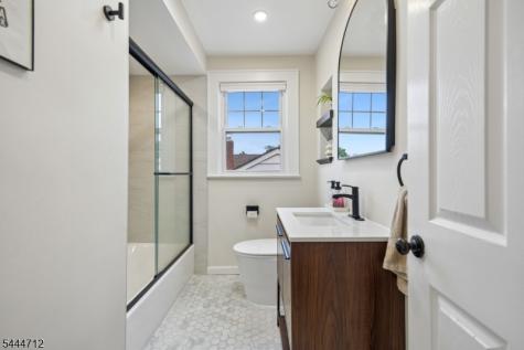 15 Westminster Terrace West Orange NJ 07052
