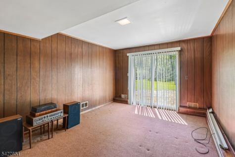 7 Hanover Avenue Warren NJ 07059