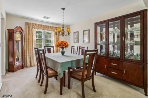 7 Hanover Avenue Warren NJ 07059
