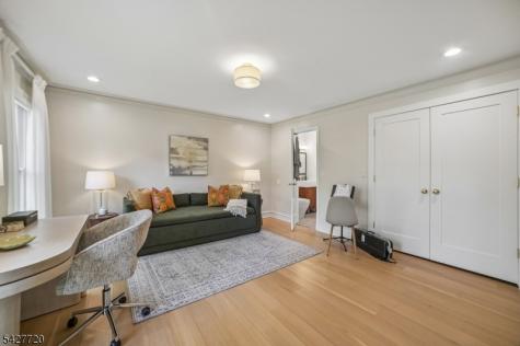 58 Merrywood Lane Millburn NJ 07078