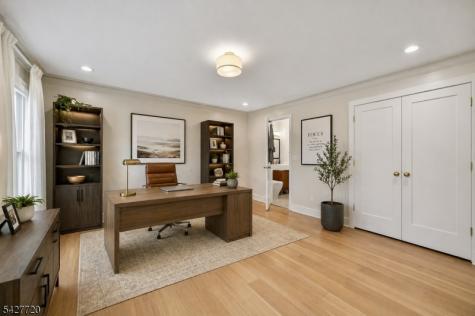 58 Merrywood Lane Millburn NJ 07078