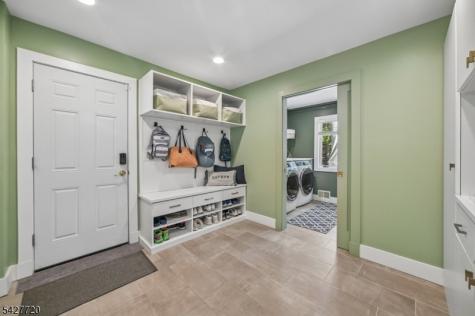 58 Merrywood Lane Millburn NJ 07078