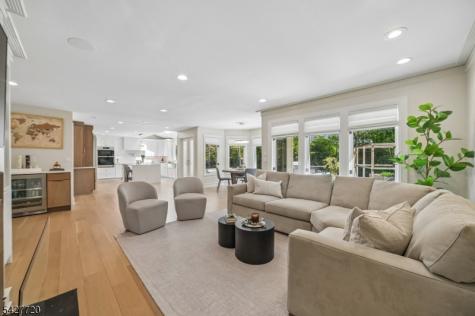 58 Merrywood Lane Millburn NJ 07078