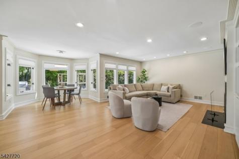 58 Merrywood Lane Millburn NJ 07078