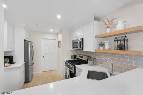 411 Boulder Ridge Drive Randolph NJ 07869
