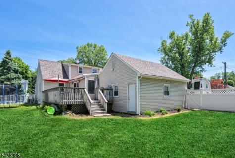 109 Greenwood Avenue Pequannock NJ 07440