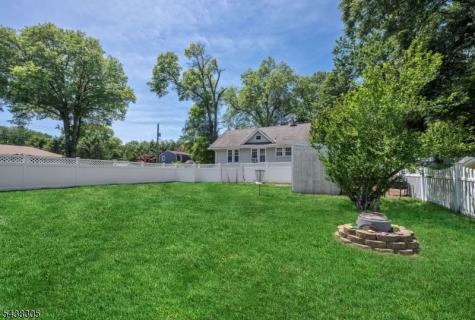 109 Greenwood Avenue Pequannock NJ 07440