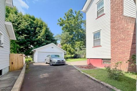 106 Walker Road West Orange NJ 07052