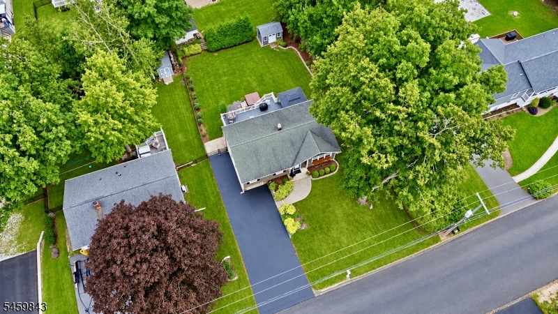 28 Yacht Club Drive Jefferson NJ 07849
