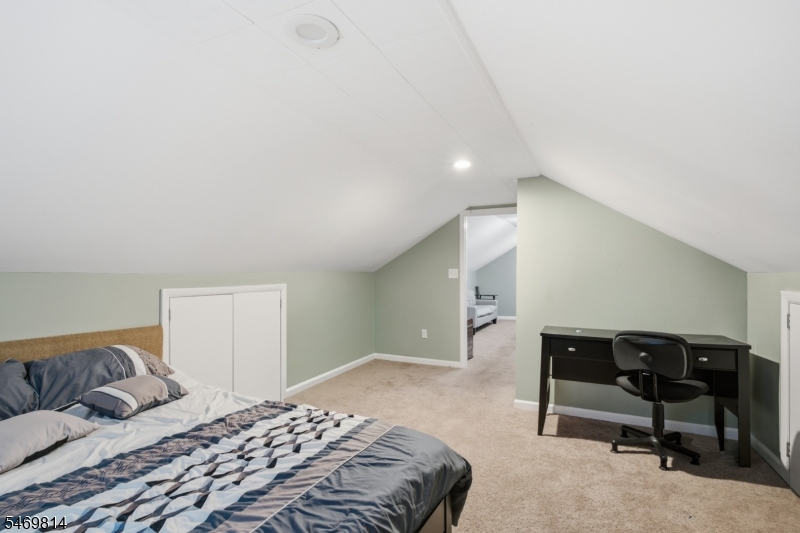 57 Maple Shade Avenue Hamilton NJ 08610