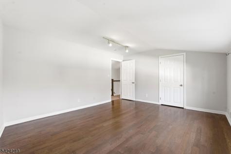 129 Willow Avenue Aberdeen NJ 07747