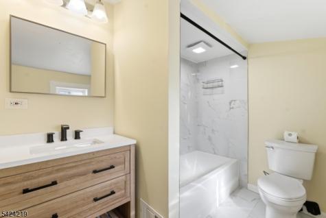 129 Willow Avenue Aberdeen NJ 07747