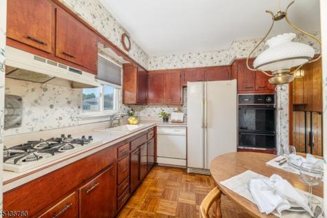 112 Berdan Street Rochelle Park NJ 07662