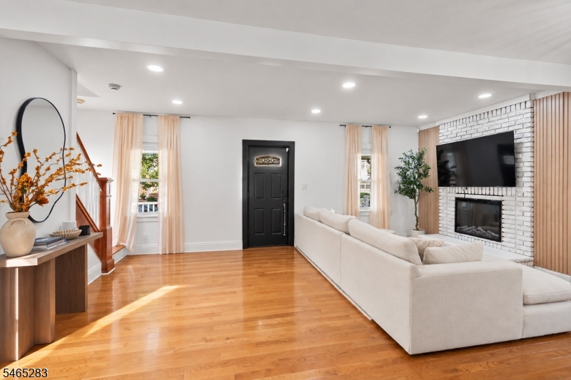 71 Kierstead Avenue Nutley NJ 07110