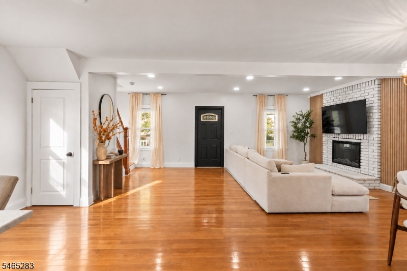 71 Kierstead Avenue Nutley NJ 07110
