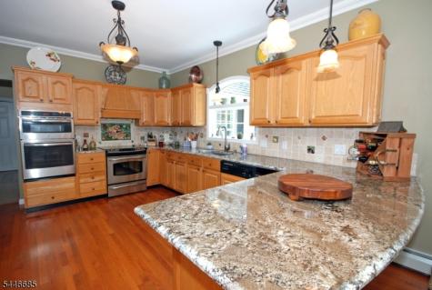 32 Coddington Road Readington NJ 08889