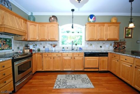 32 Coddington Road Readington NJ 08889