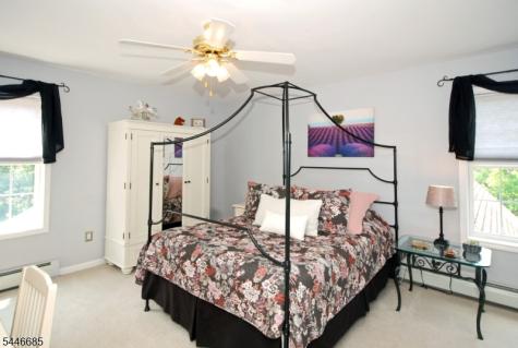 32 Coddington Road Readington NJ 08889