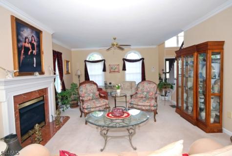32 Coddington Road Readington NJ 08889