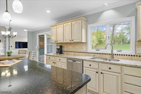 27 Shy Creek Road Alexandria NJ 08867