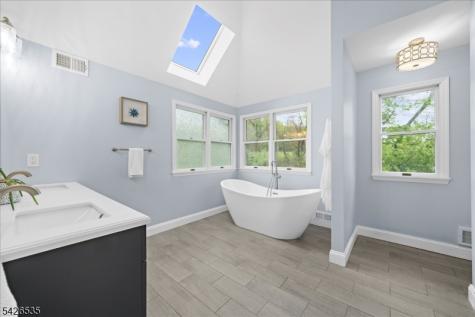 27 Shy Creek Road Alexandria NJ 08867