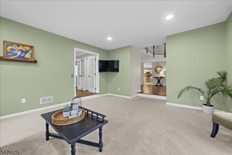 27 Shy Creek Road Alexandria NJ 08867