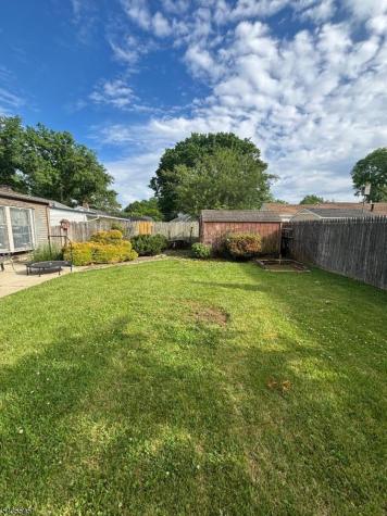 492 Booth Court Rahway NJ 07065