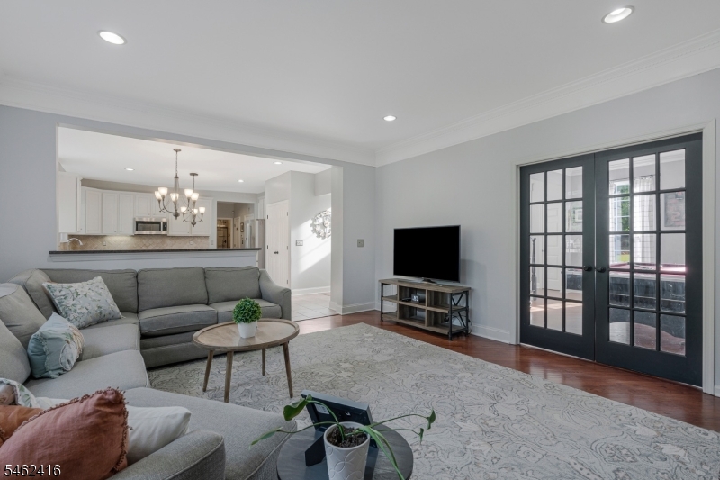 2 Saunders Lane Mount Olive NJ 07840