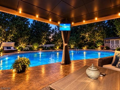 2 Saunders Lane Mount Olive NJ 07840