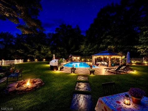 2 Saunders Lane Mount Olive NJ 07840