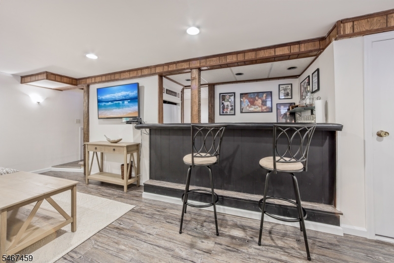 124 Rhoda Avenue Nutley NJ 07110