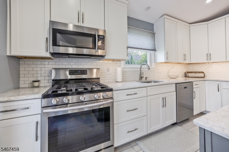 124 Rhoda Avenue Nutley NJ 07110