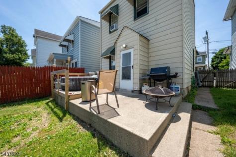 21 Henderson Street Phillipsburg NJ 08865