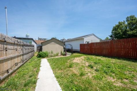 21 Henderson Street Phillipsburg NJ 08865