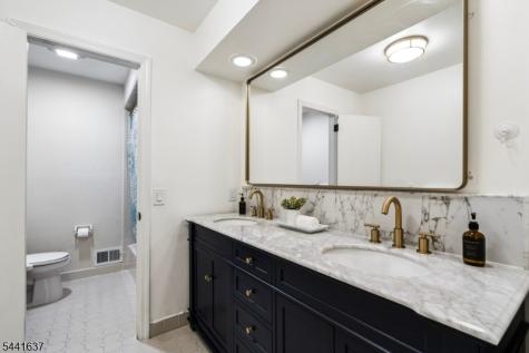 6 Powell Drive West Orange NJ 07052