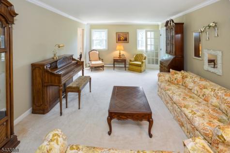 14 Parkwood Road Roxbury NJ 07876