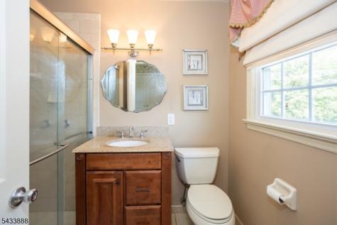 14 Parkwood Road Roxbury NJ 07876