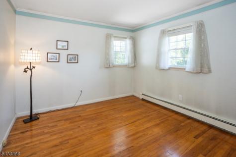 14 Parkwood Road Roxbury NJ 07876