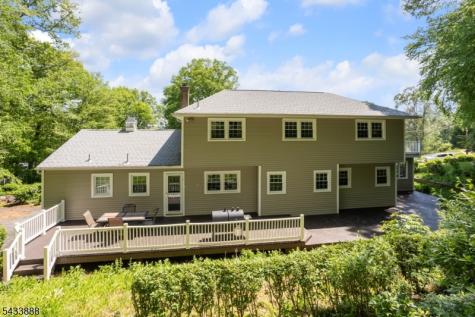 14 Parkwood Road Roxbury NJ 07876