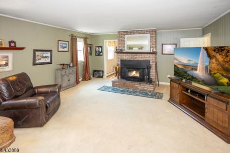 14 Parkwood Road Roxbury NJ 07876