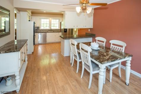 14 Parkwood Road Roxbury NJ 07876