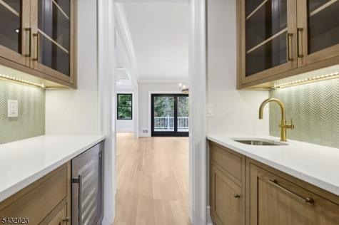 25 Beverly Road Madison NJ 07940